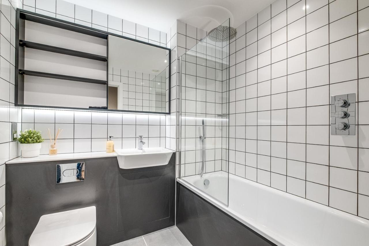 Exoticstay Apartments- 5* Elegant Luxury Centrally Located 2-Bedroom Apt Birmingham Bagian luar foto