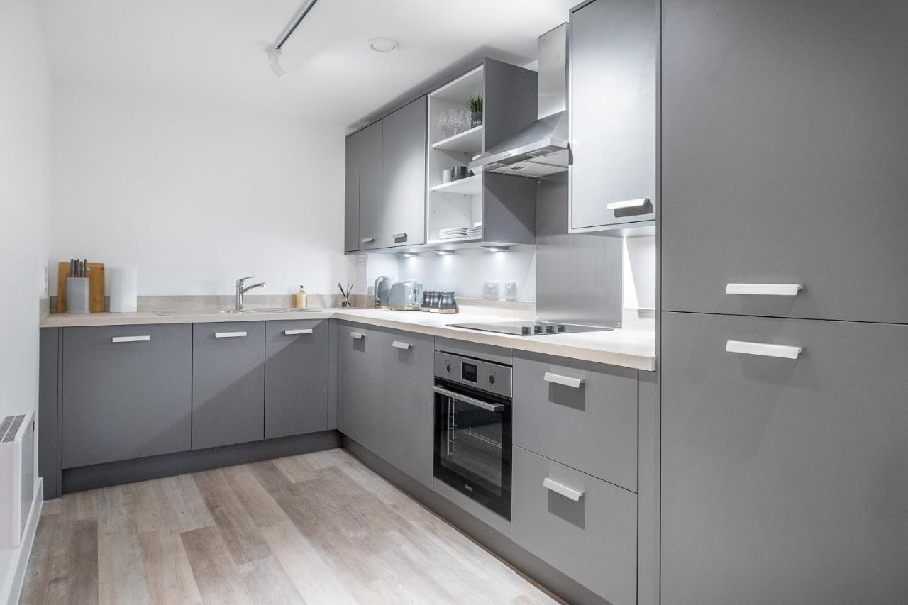Exoticstay Apartments- 5* Elegant Luxury Centrally Located 2-Bedroom Apt Birmingham Bagian luar foto