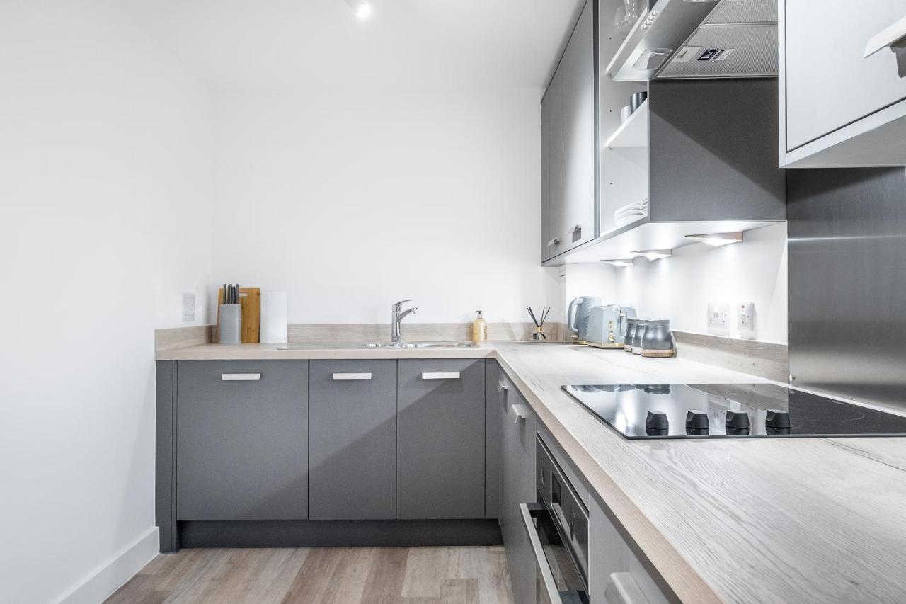 Exoticstay Apartments- 5* Elegant Luxury Centrally Located 2-Bedroom Apt Birmingham Bagian luar foto